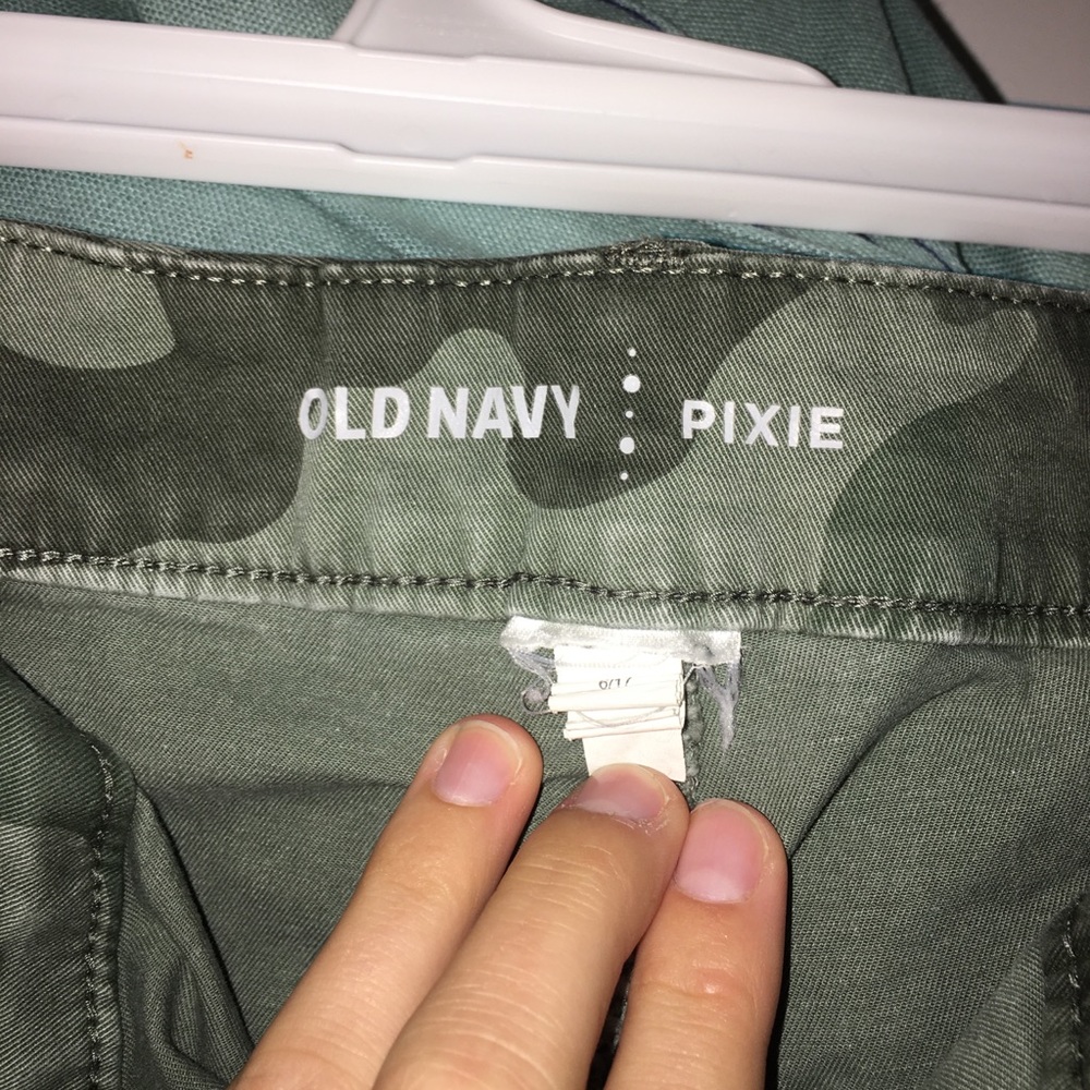 Camo Skinny ankle pants - Picture 2 of 2